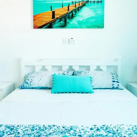 Olives Cozy Nest In Paphos Apartment *